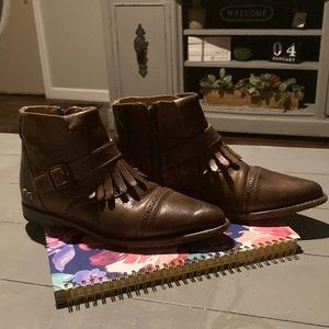 One pair of Bed Stu ankle boots size 7